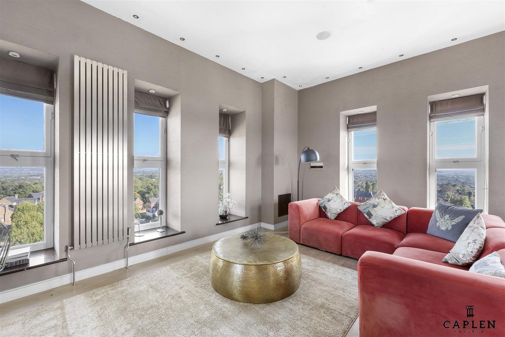 Property photo 3 of 24 4D4A1032.Jpg