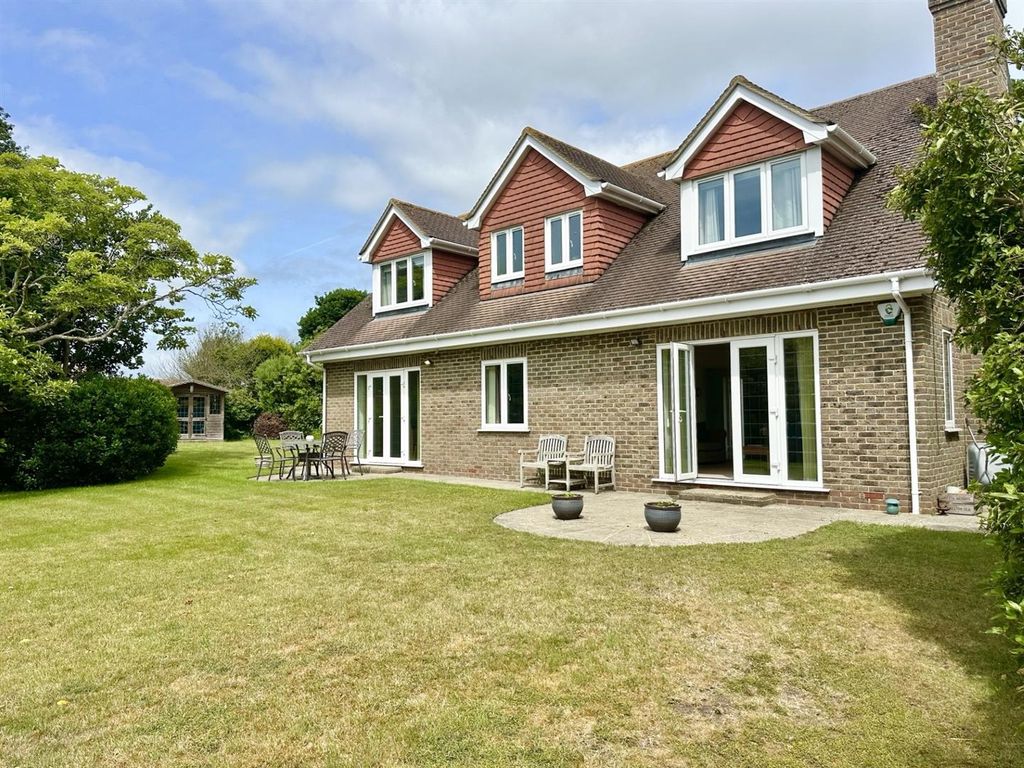 Property photo 3 of 24