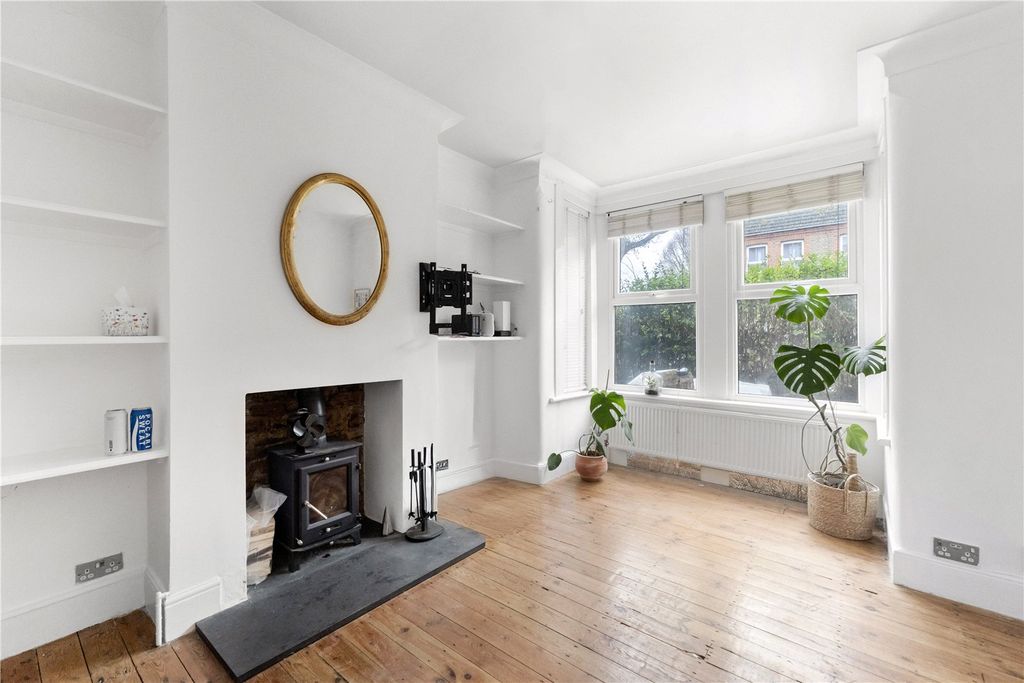 Property photo 2 of 14 Picture No. 04