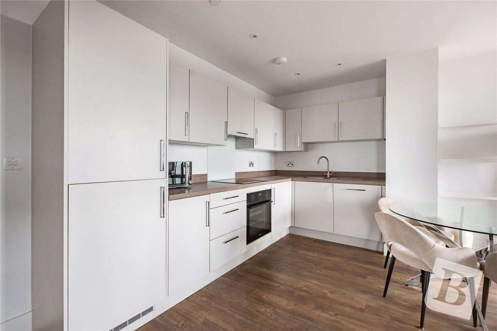 Property photo 2 of 15 Lounge/Kitchen/Diner