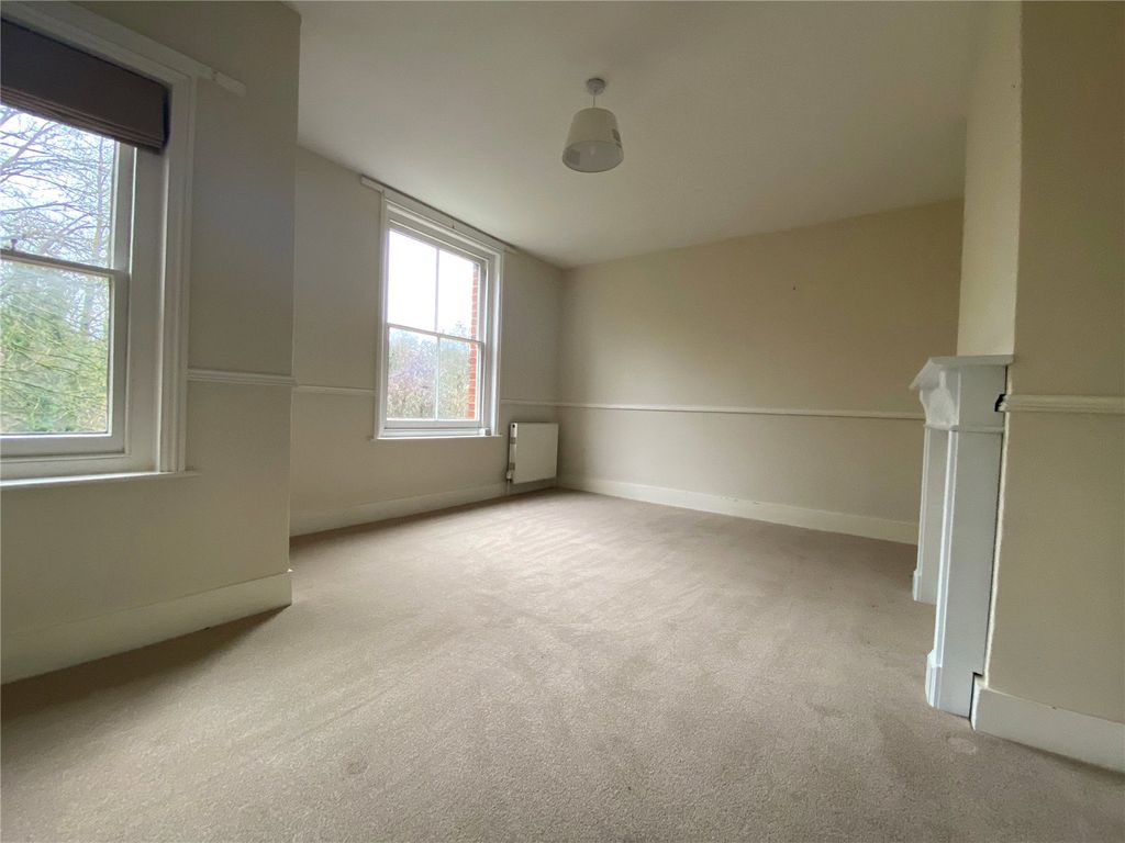 Property photo 3 of 11 Picture No. 11