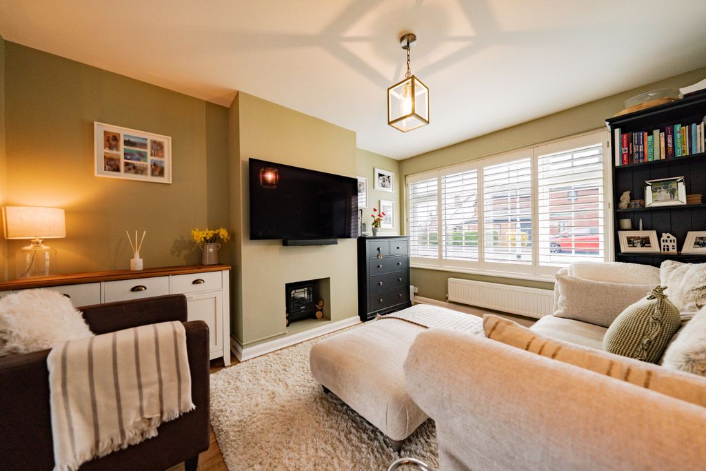 Property photo 3 of 23 Dsc00166