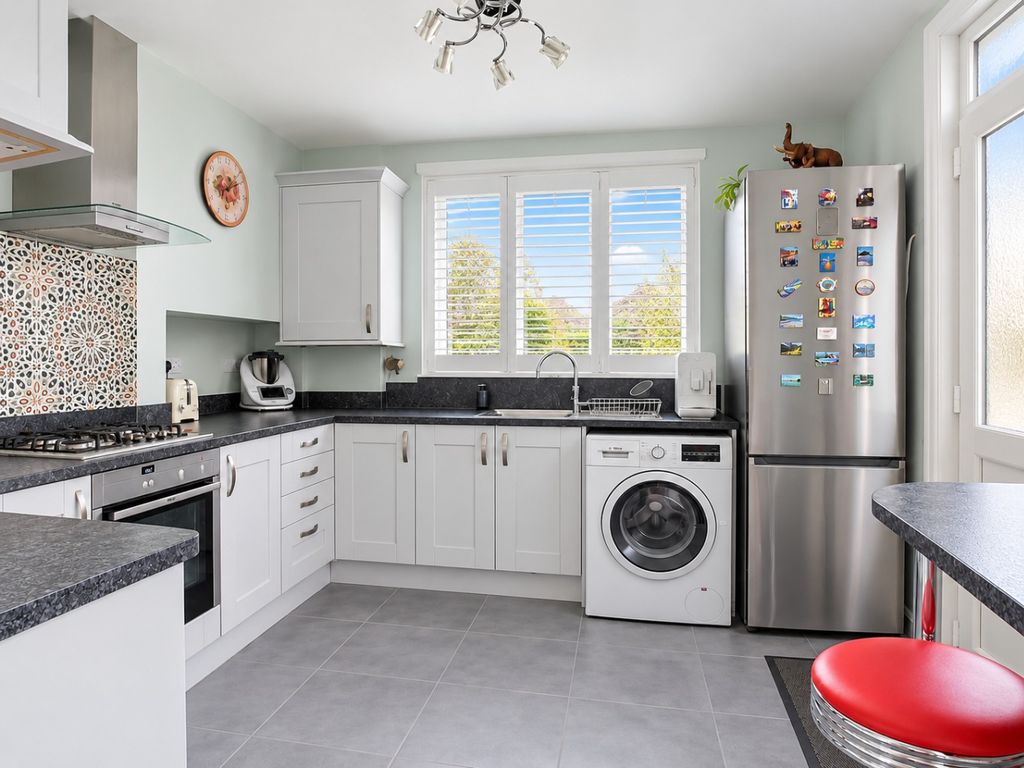 Property photo 3 of 14 5395404