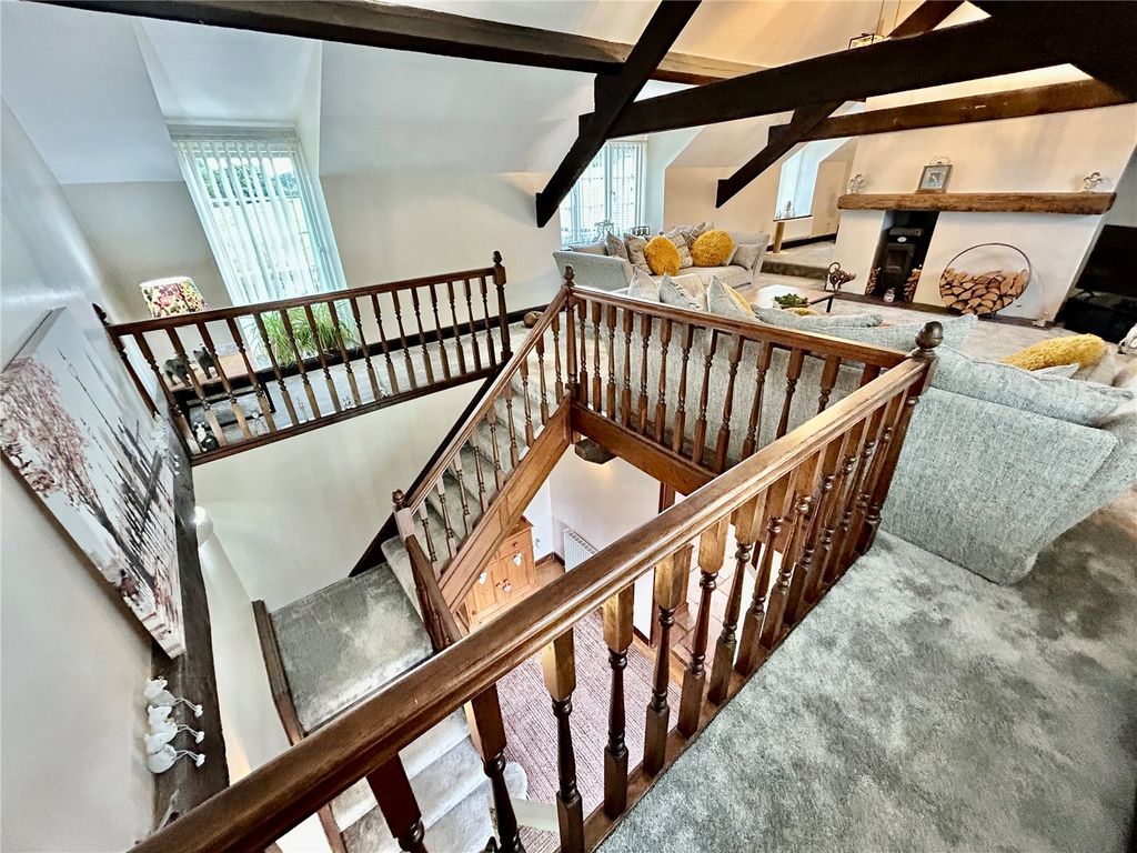 Property photo 2 of 29 Picture No. 02