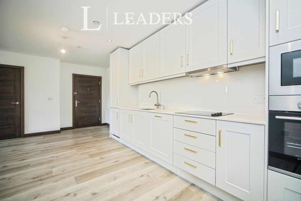 Property photo 3 of 12 Pbox-Img.Jpg