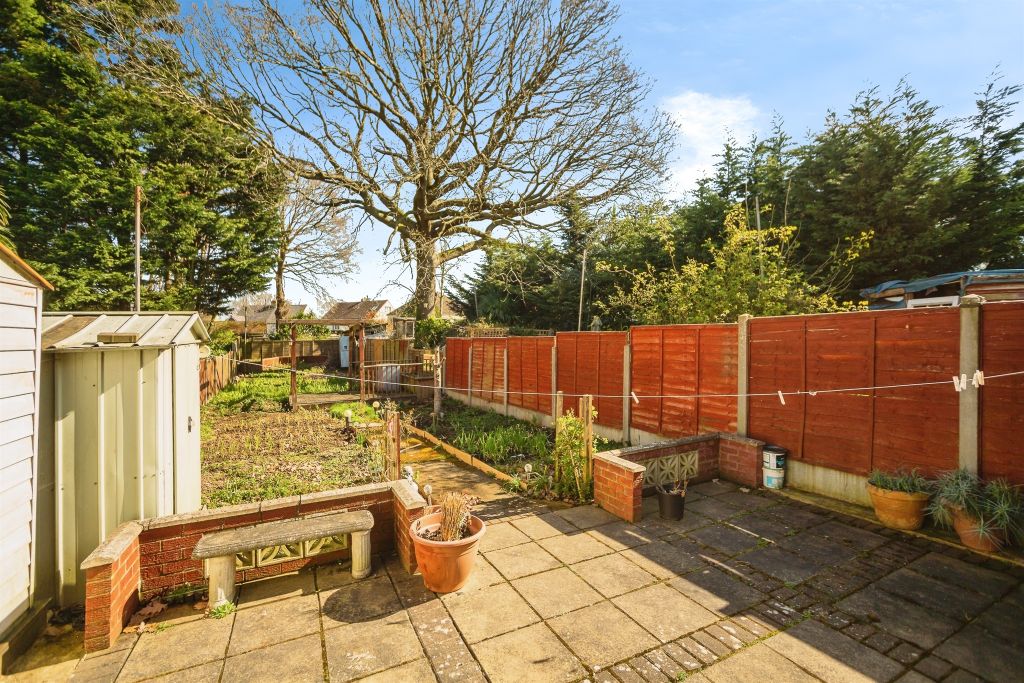 Property photo 2 of 14
