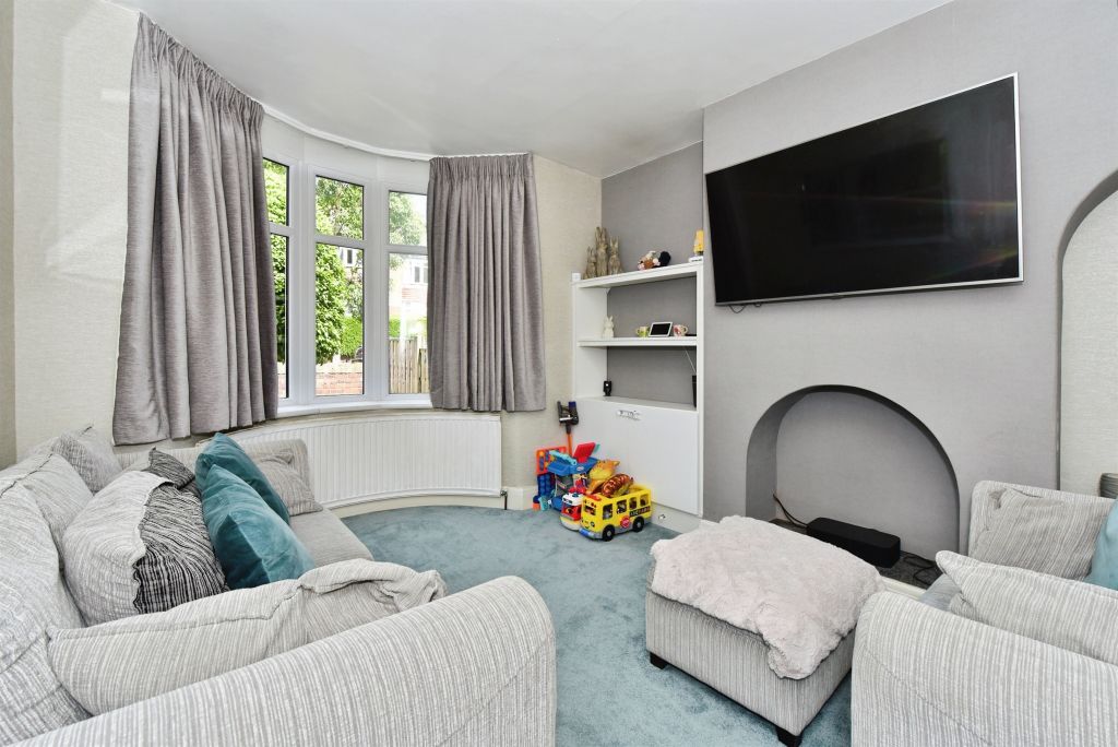 Property photo 2 of 16