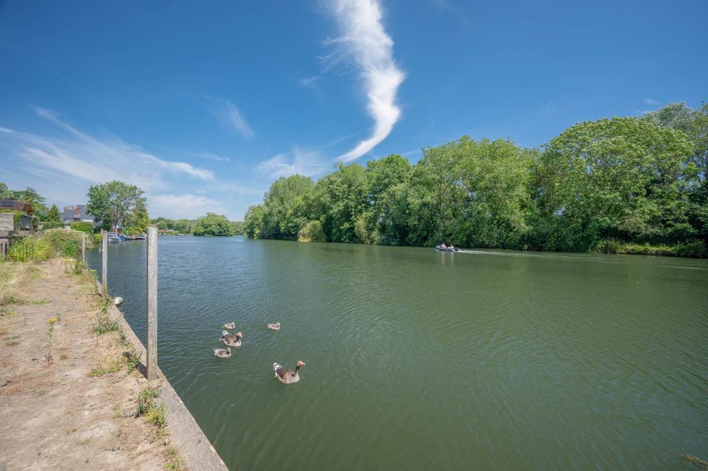 Additional image 26 of 6 bed country house for saleBolney Road, Lower Shiplake RG9