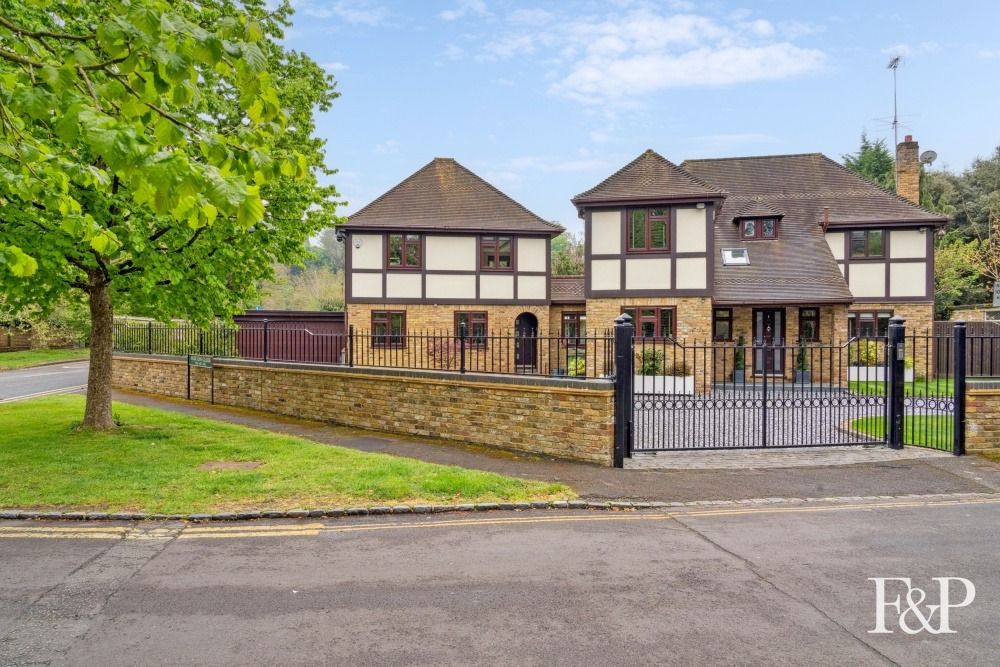 Property photo 3 of 23 3982339