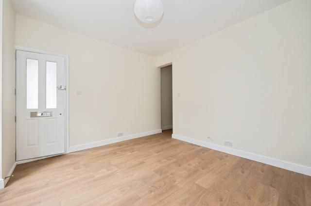 Property photo 3 of 25 Reception Room