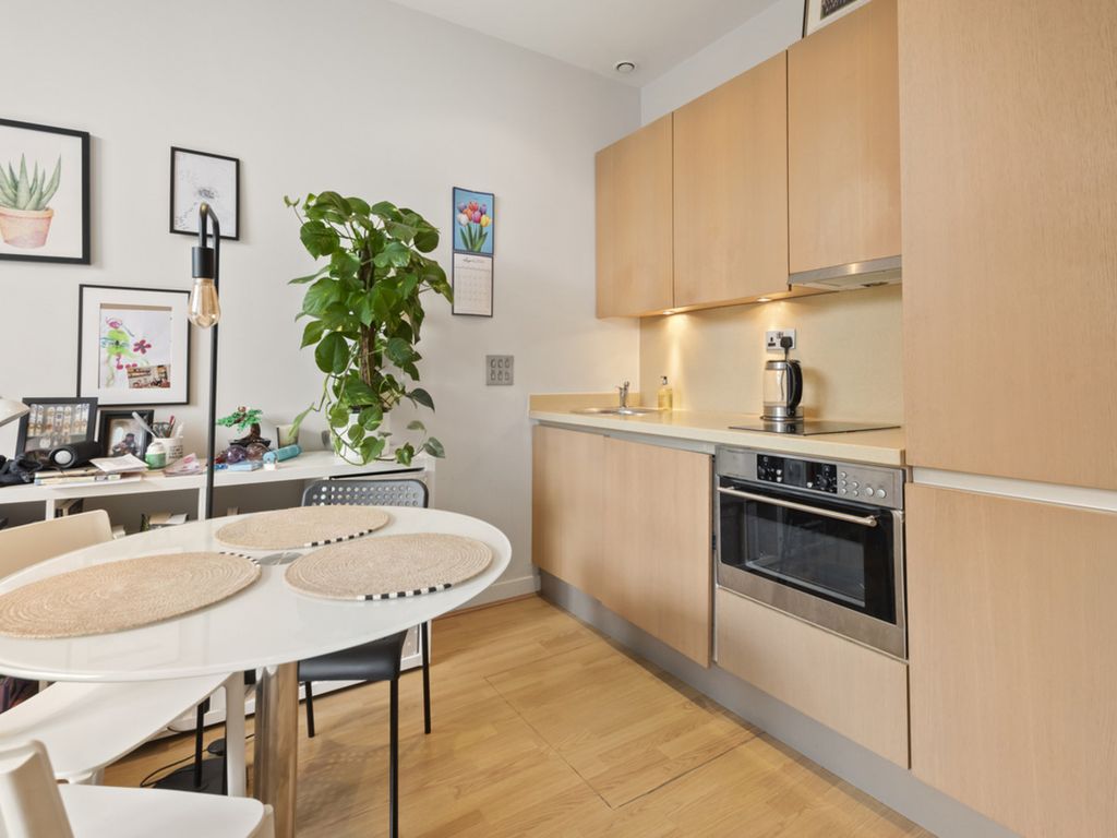 Property photo 3 of 9