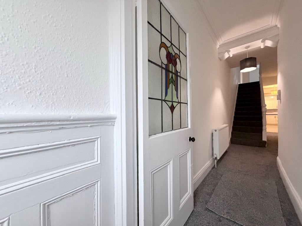 Property photo 2 of 14 Img_0372