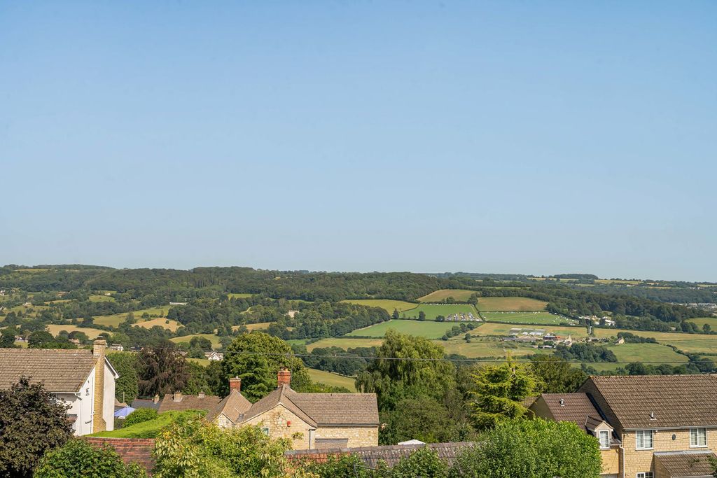 Property photo 1 of 28 Stunning Views