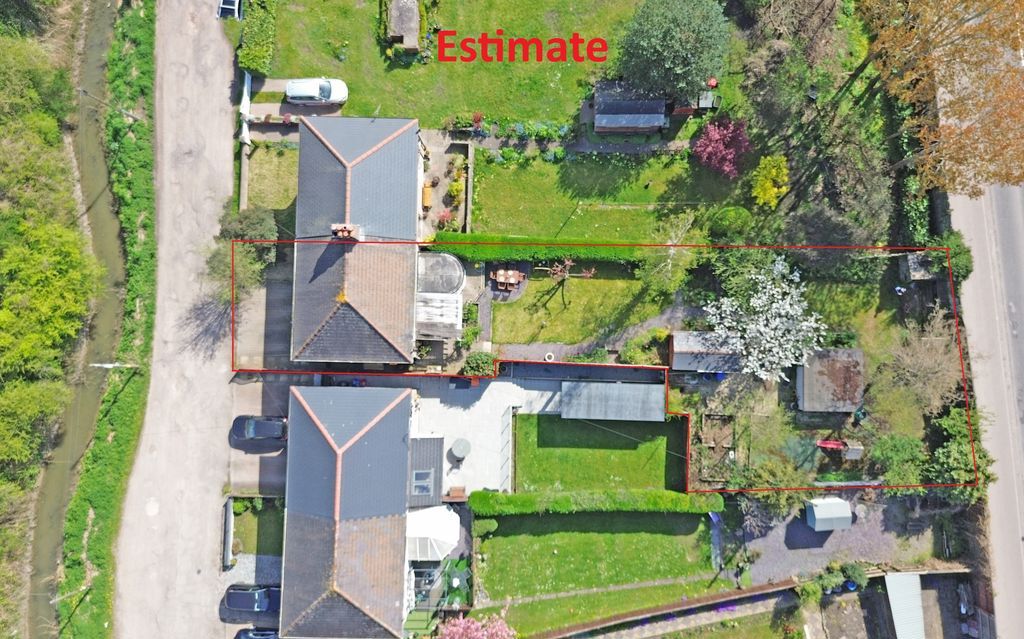 Property photo 3 of 29 Photo 30