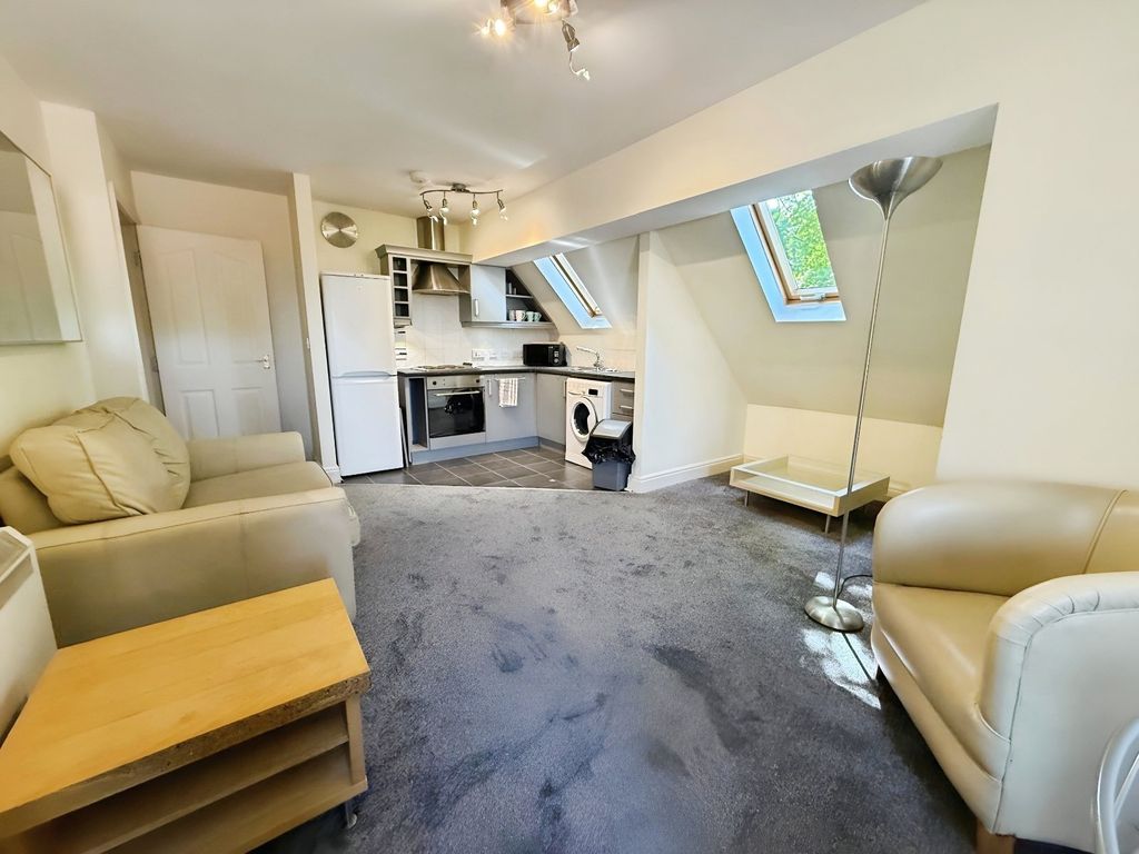 Property photo 2 of 9 Picture No. 01