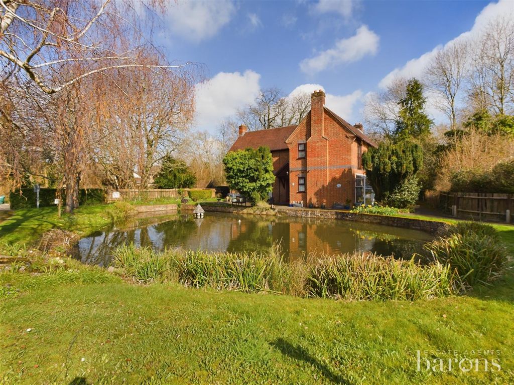 Property photo 1 of 7 Cam01093G0-Pr0264-Still002.Jpg