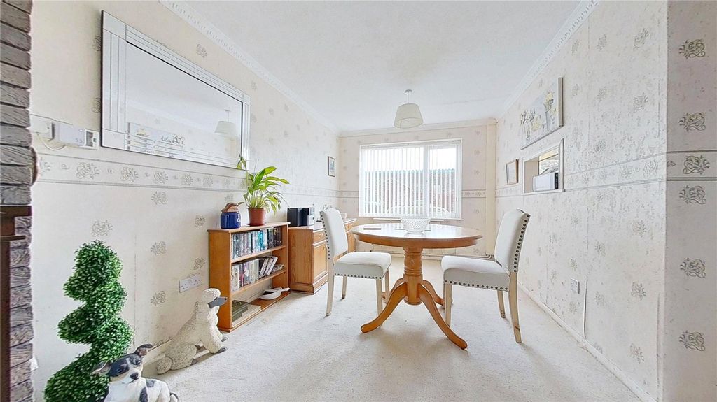 Property photo 2 of 10 Picture No. 03