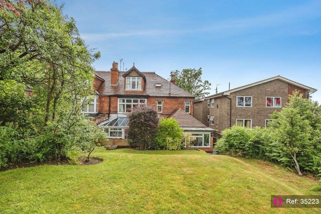 Property photo 2 of 13