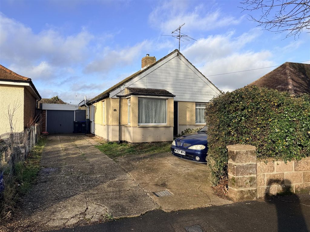Property photo 1 of 11 For Sale By Aspire Residential | Pratton Avenue