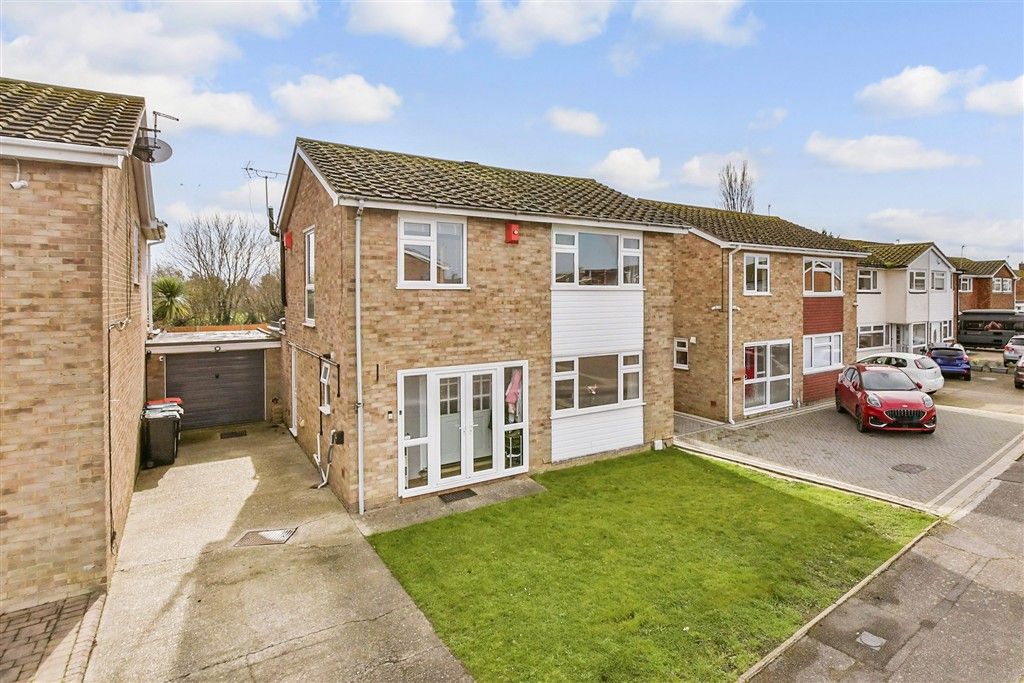 Property photo 2 of 13 External (Web)