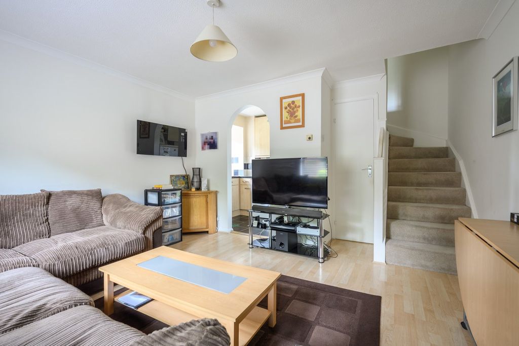 Property photo 2 of 7