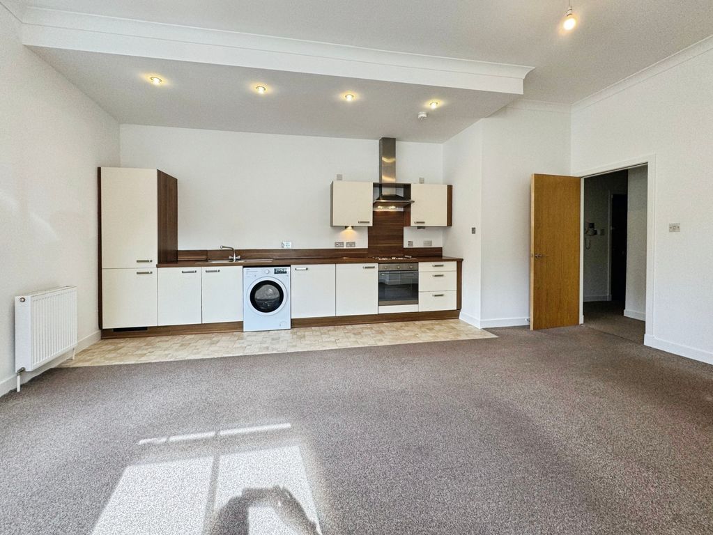 Property photo 3 of 11 Open Plan Living