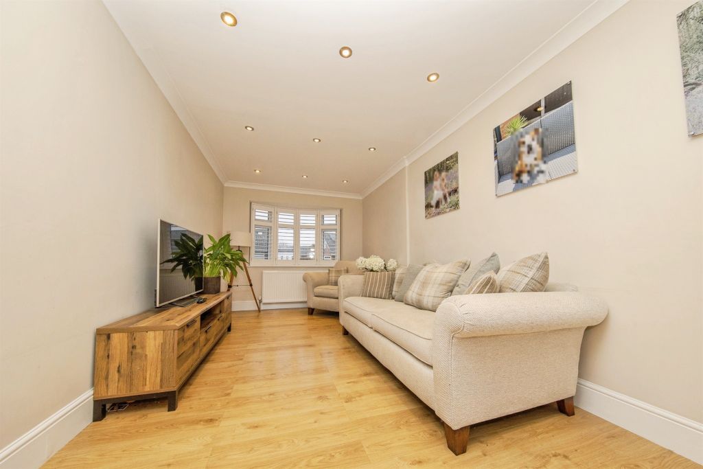 Additional image 8 of 5 bed semi-detached house for saleGordon Way, Harwich CO12