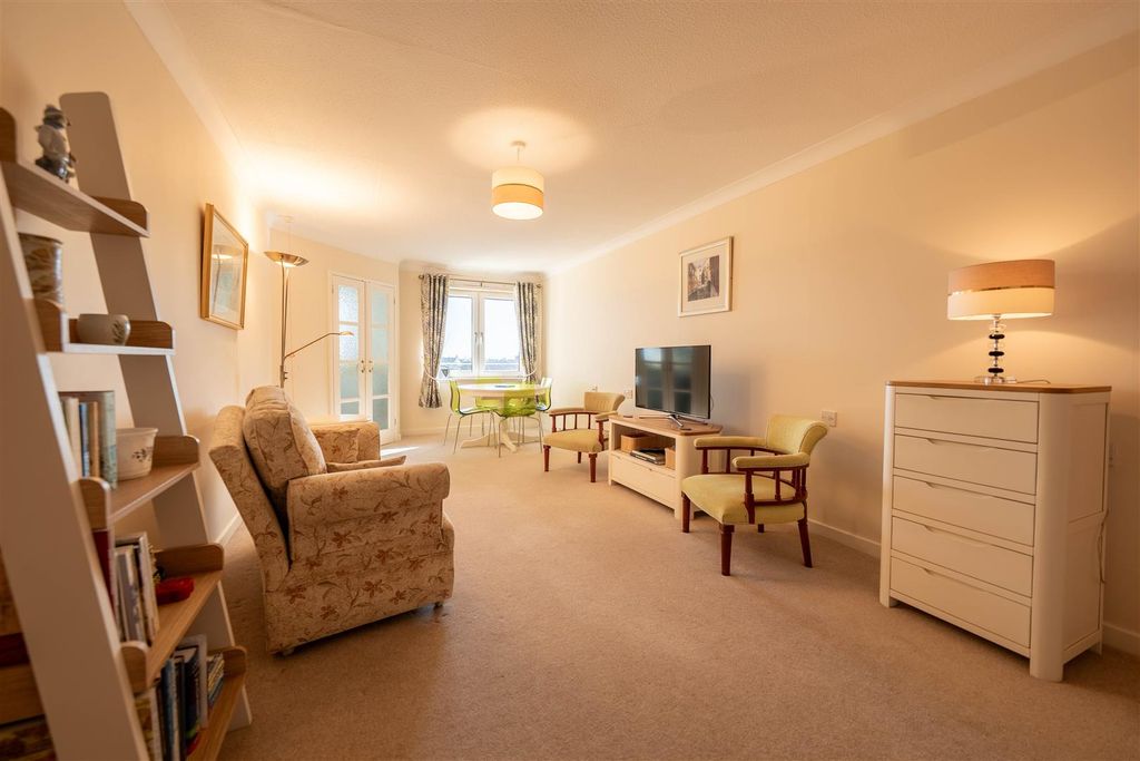 Property photo 3 of 20 Dsc03711-Hdr.Jpg