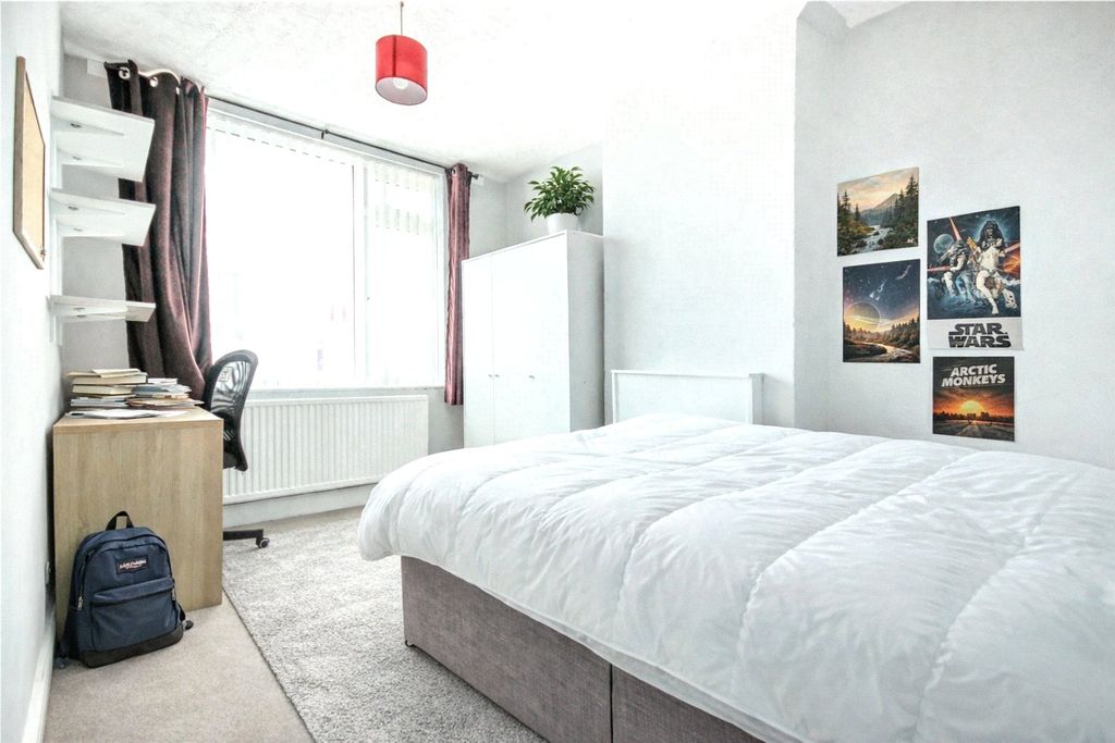 Property photo 2 of 16 Picture No. 53