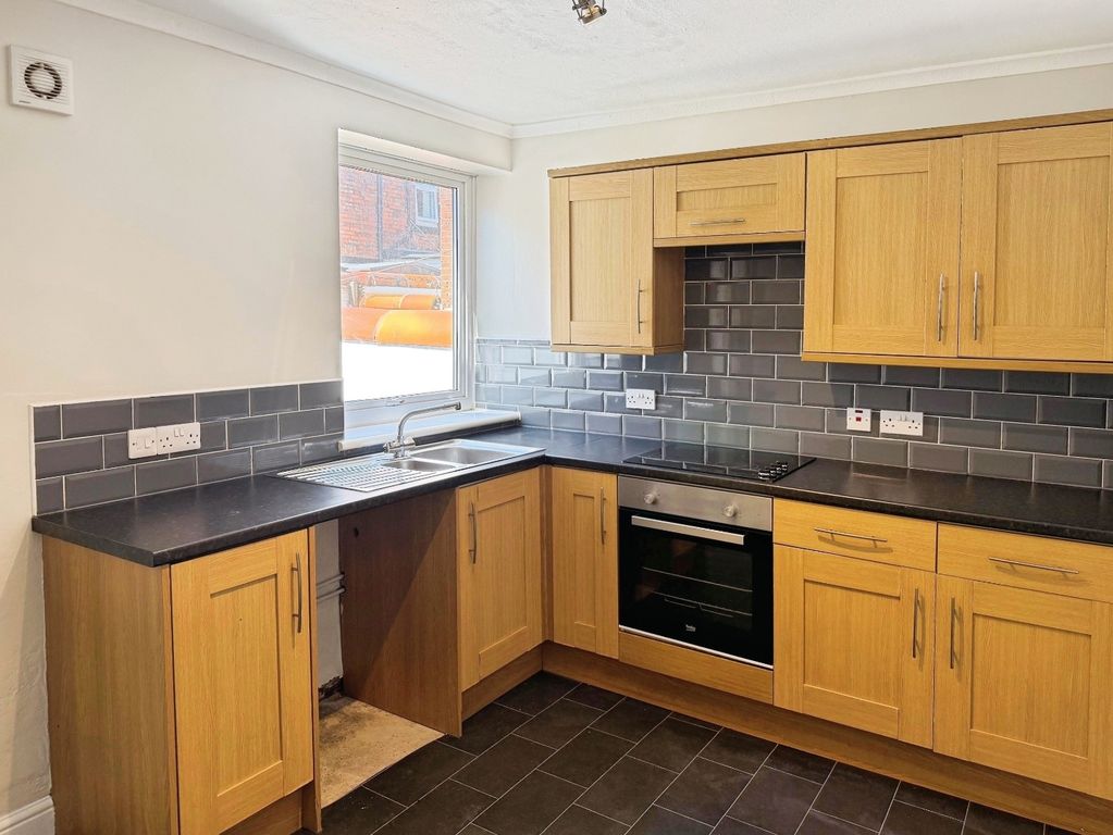 Property photo 2 of 11 Kitchen/Diner