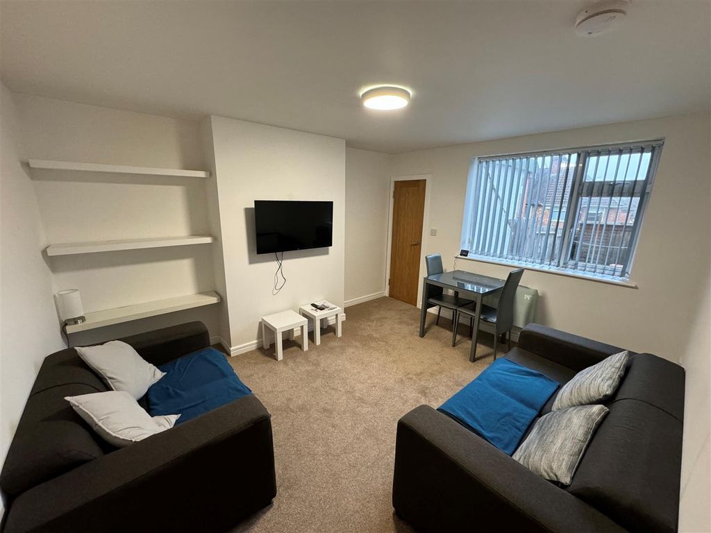 Property photo 1 of 6 53L.Jpg