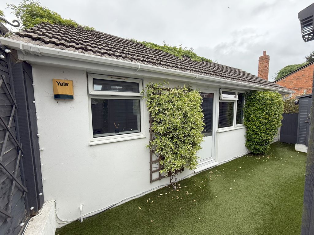 Property photo 1 of 4 Detached 1 Bed Cottage