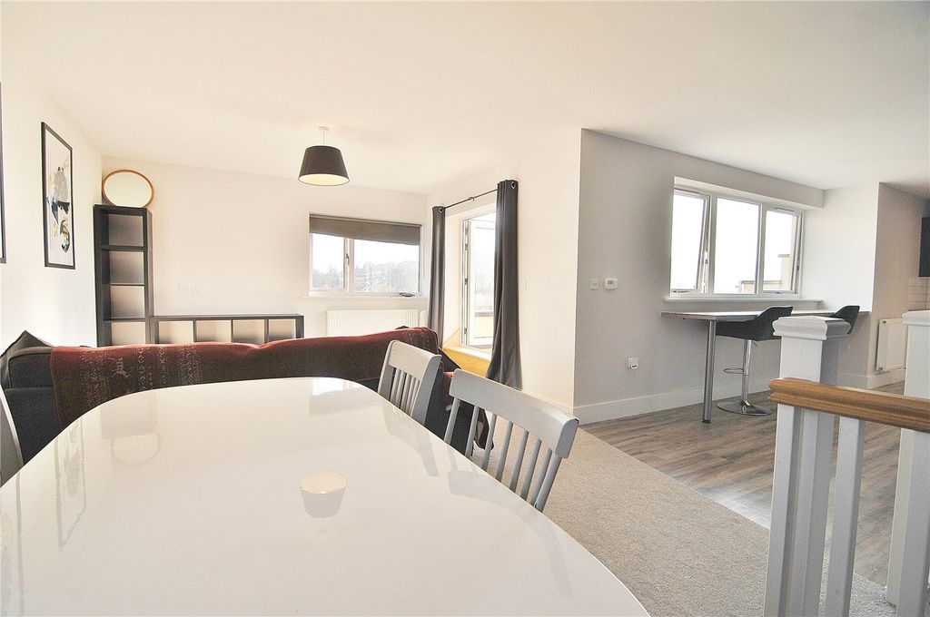 Property photo 3 of 13 Picture No. 08