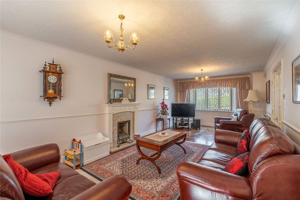 Property photo 2 of 41 Picture No. 06