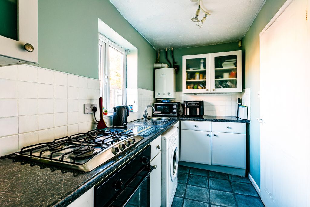 Property photo 3 of 14 3