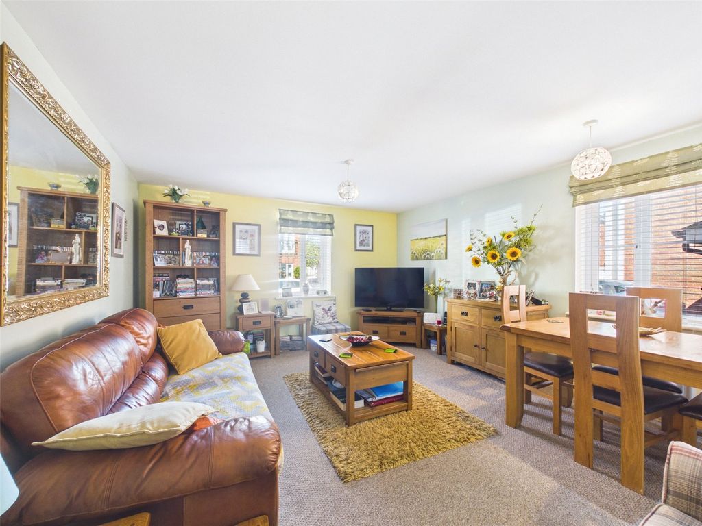 Property photo 2 of 9 Picture No. 08