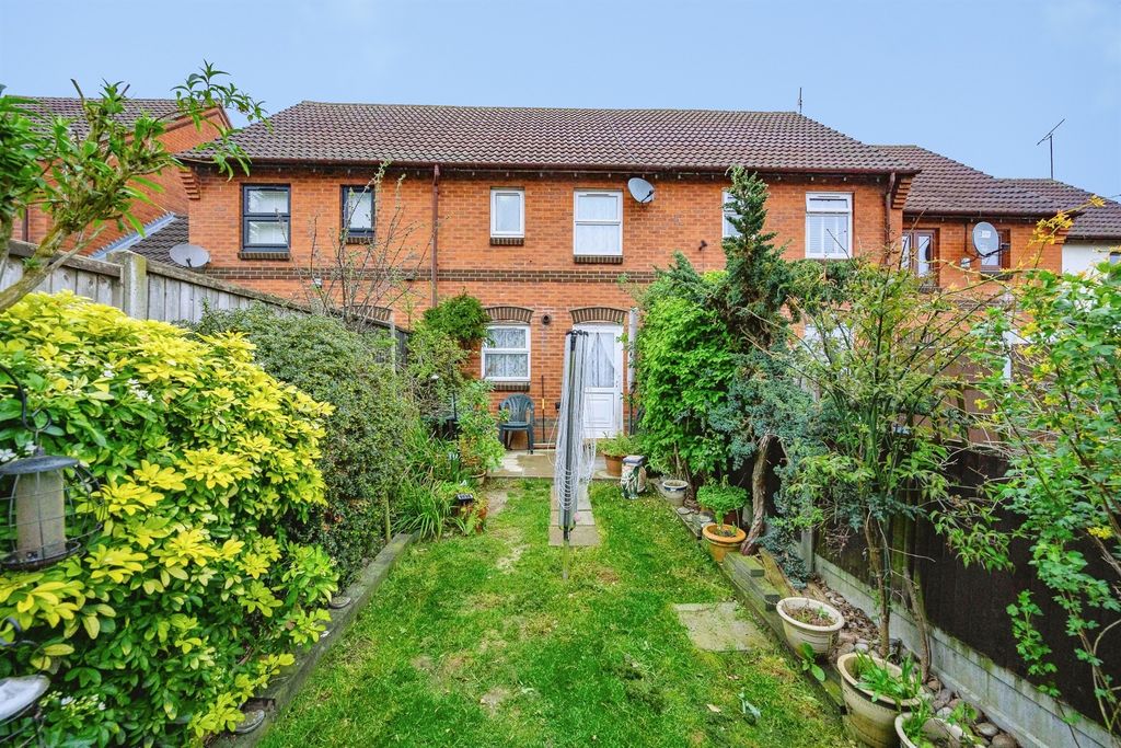 Property photo 2 of 13