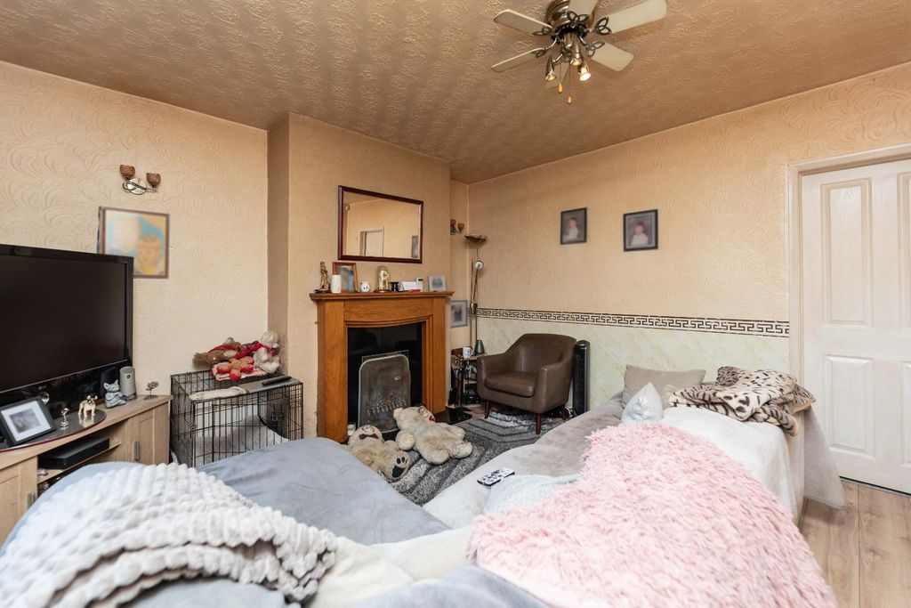 Property photo 3 of 22 5C5A0791.Jpg