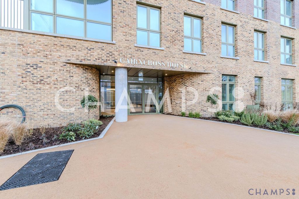 Property photo 1 of 13 1 Bed To Rent, Cairncross House, Kidbrooke Village, Se3