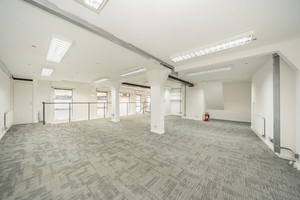 Property photo 1 of 9 24A Marshalsea Road 2025 Refurb Ground Floor Office.Jpg