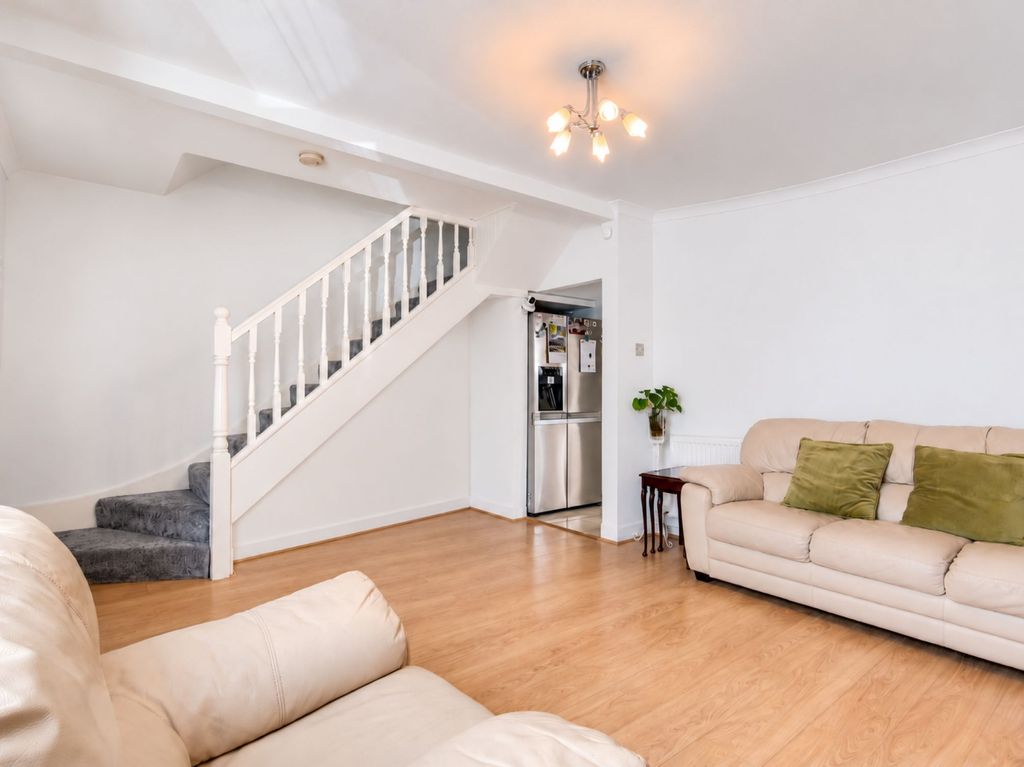 Property photo 1 of 4
