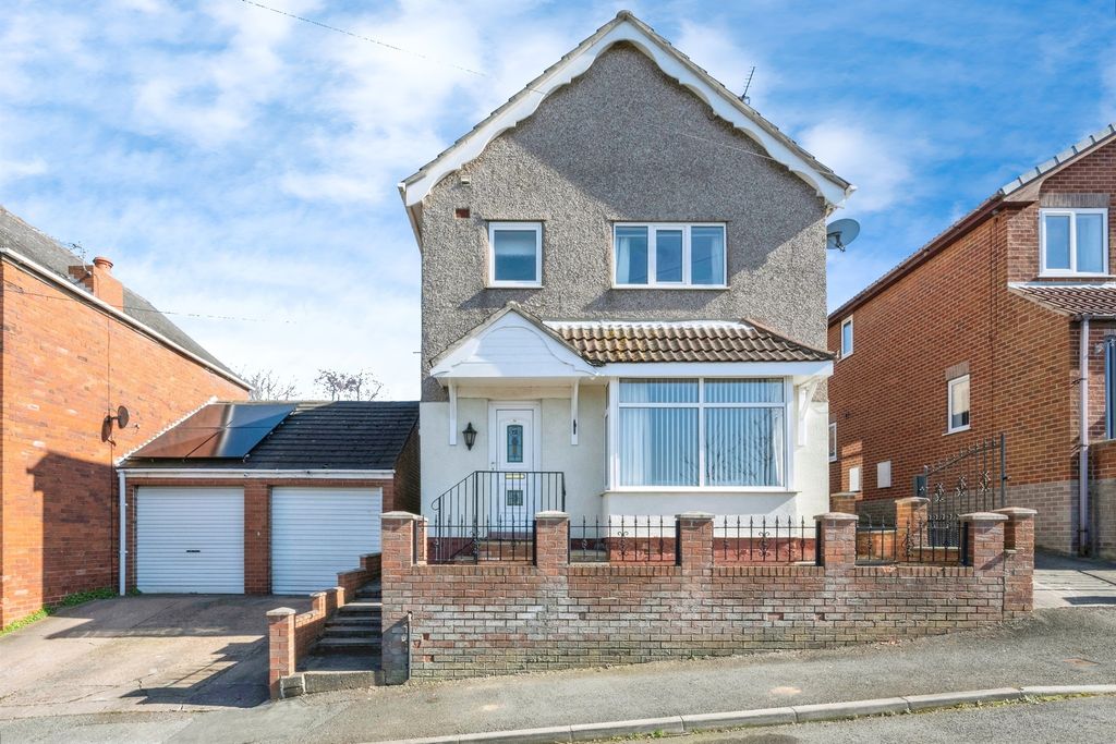 Property photo 1 of 19