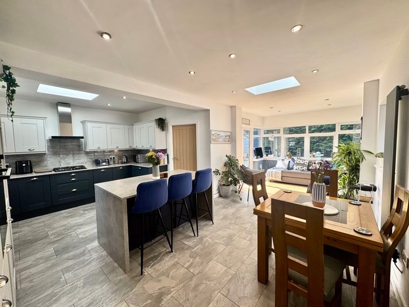 Property photo 3 of 25 Photo 3