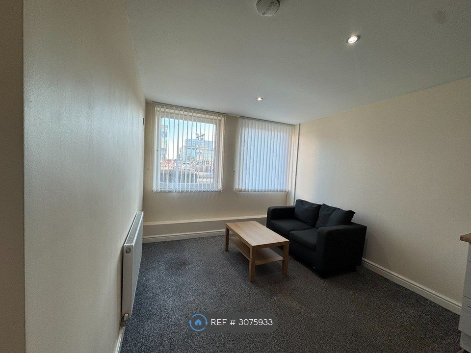 Property photo 3 of 8