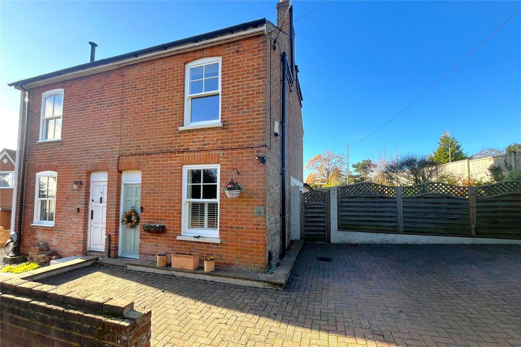 Property photo 2 of 16 Picture No. 28