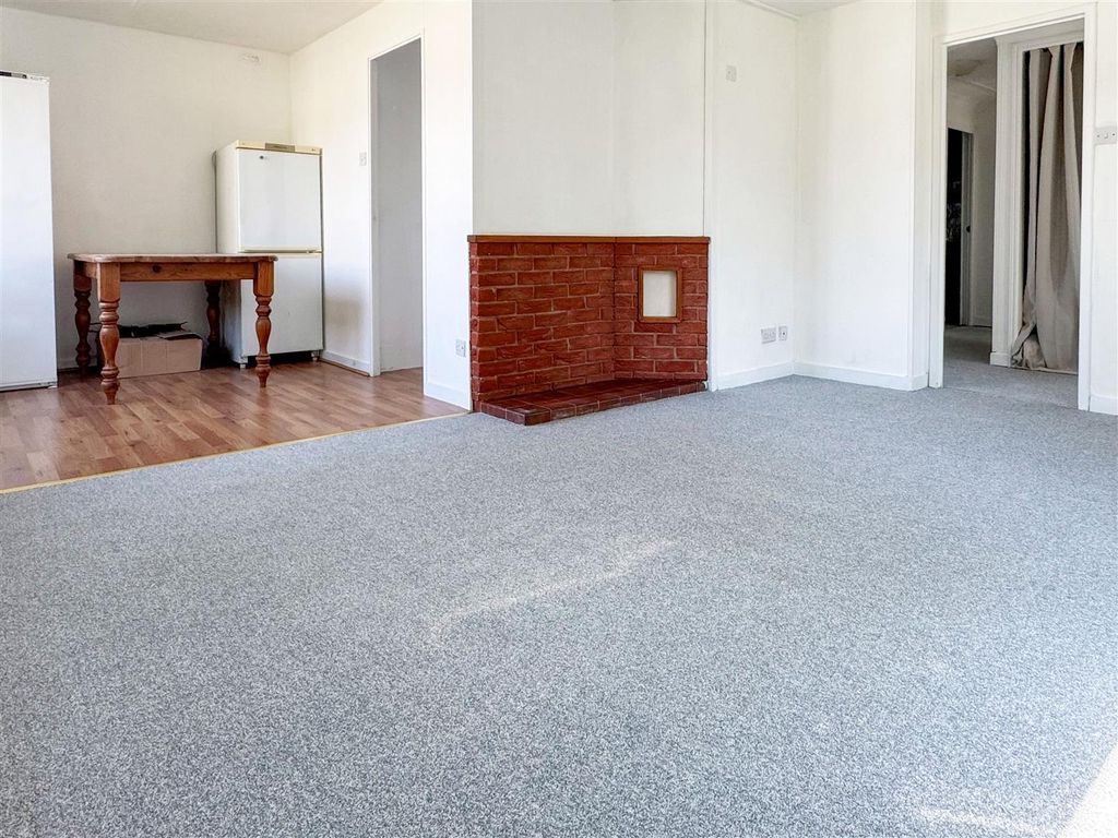 Property photo 3 of 13 Img_4097.Jpg