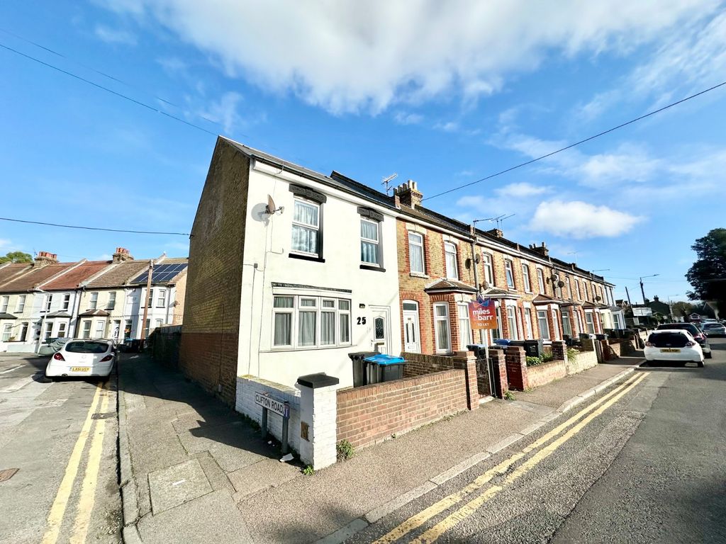 Property photo 1 of 14 Picture No. 25