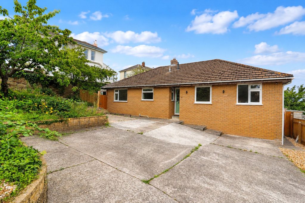 Property photo 1 of 14 1 - Picture No. 24