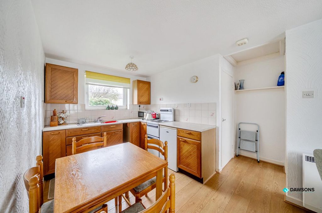 Property photo 3 of 14 B9F3Acb8-Bf70-4Ca6-A471-A496882306Ae.Jpg