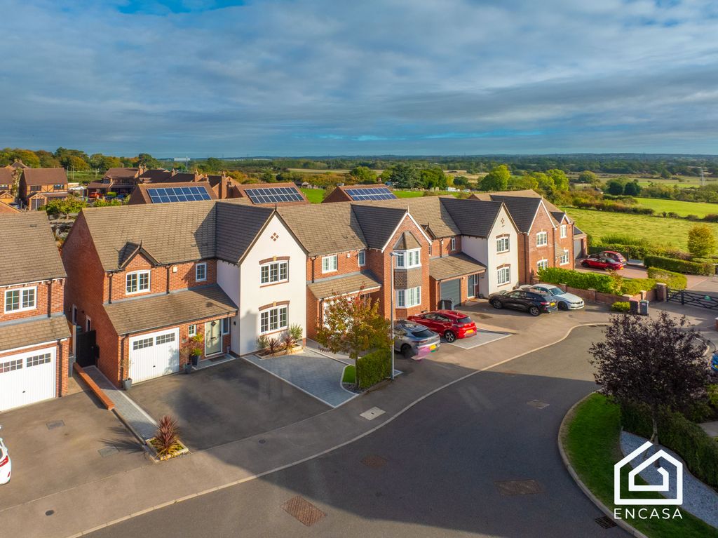 Property photo 3 of 23